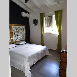 Chez Sam Grand-Bourg (Marie Galante)